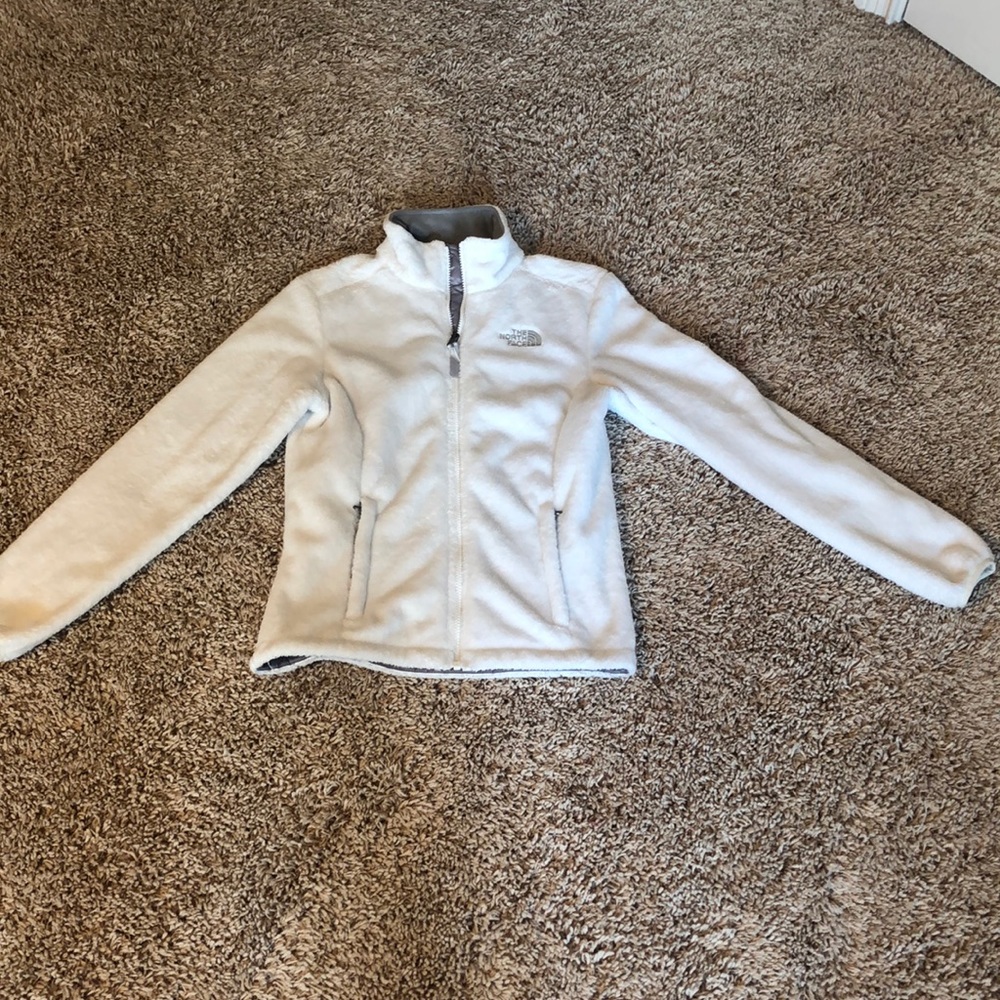 super comfy white North Face jacket!